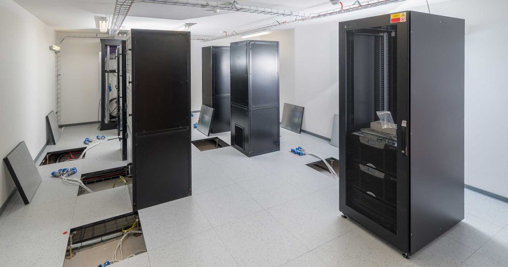 Key Factors for a Successful Data Center Construction Clean